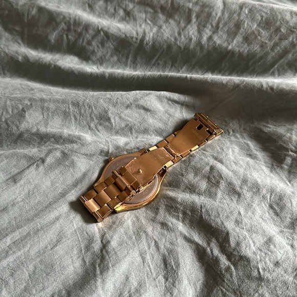 Michael Kors watch - Picture 2 of 2